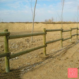 Tanca de fusta model La Veleta